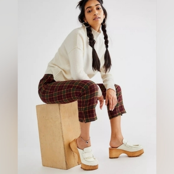 Clogs - Picture 6 of 15